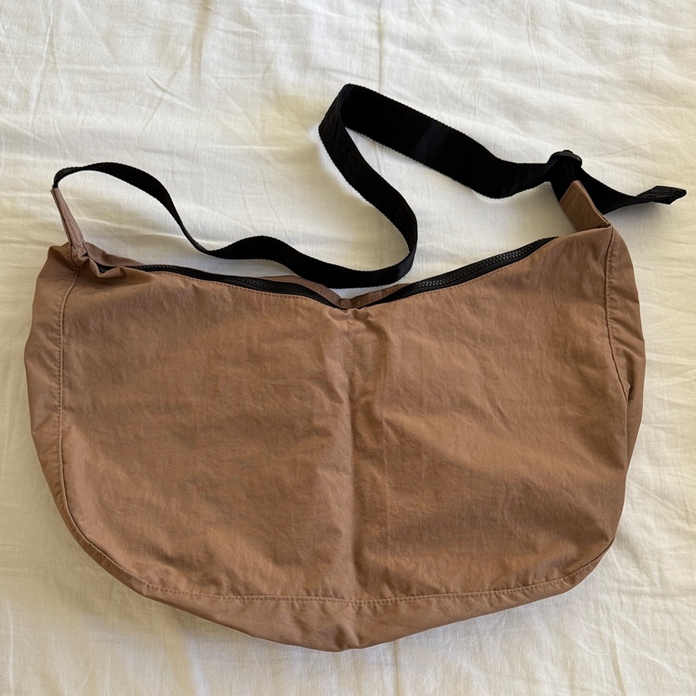 BAGGU Large Nylon Crescent Bag